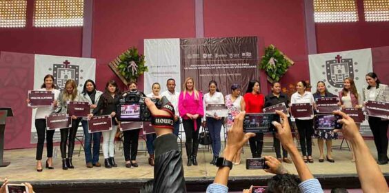 Hace presencia DIF de Teocelo en la entrega de apoyos funcionales para la salud