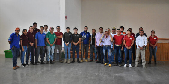curso “Manejo y Contención de Serpientes Venenosas y No Venenosas”